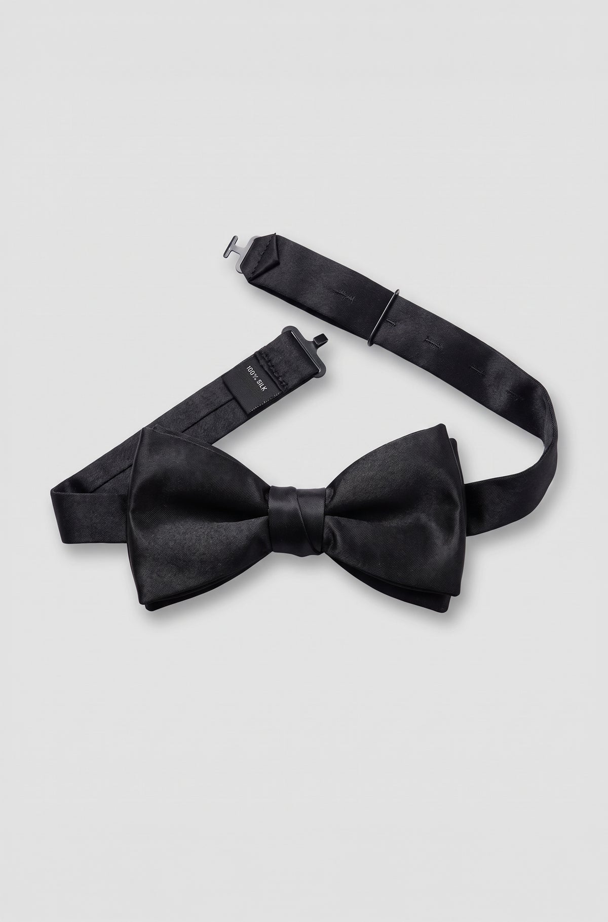 Pure Silk Pre-Tied Bow Tie – Black