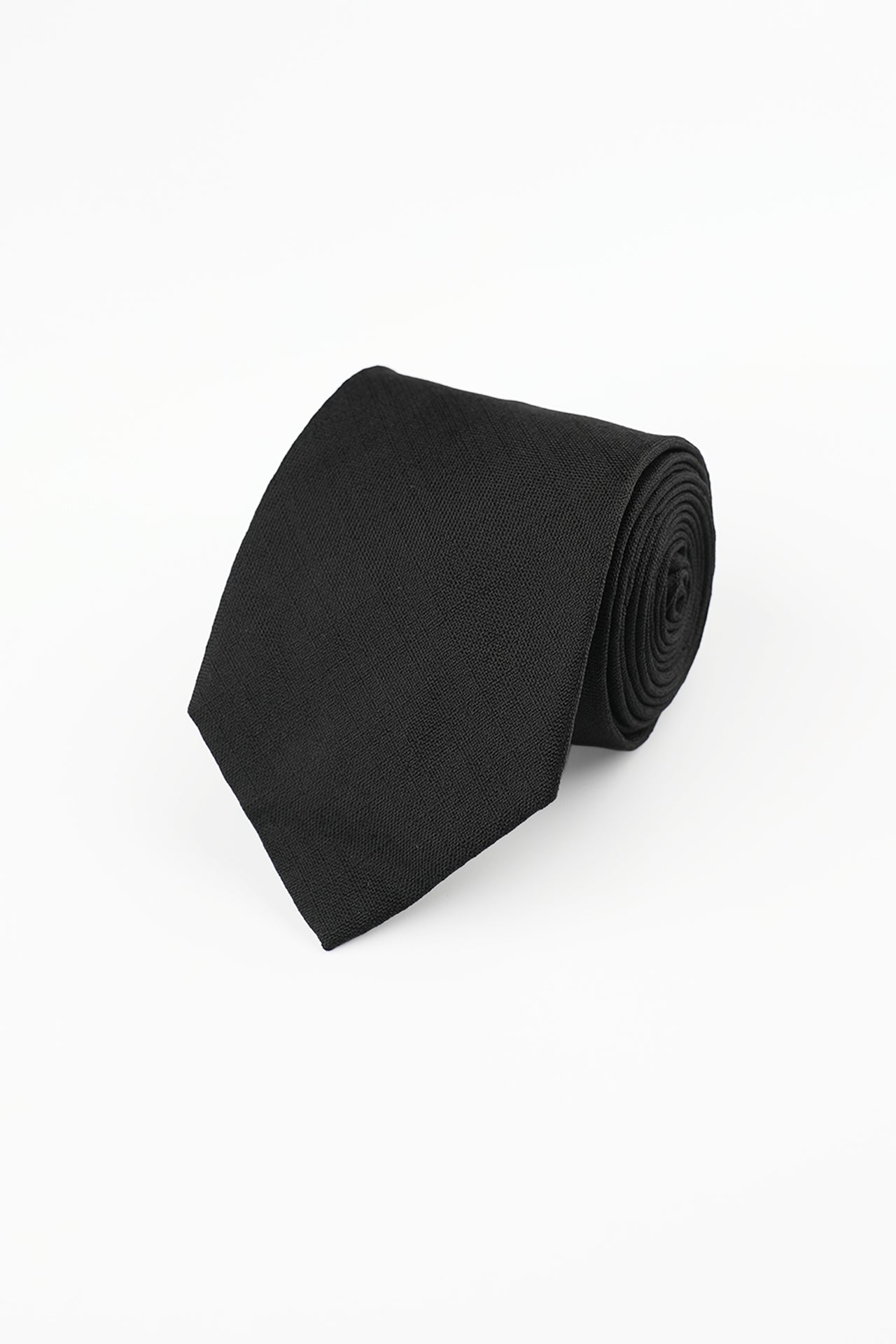 BLACK TEXTURED SILK TIE