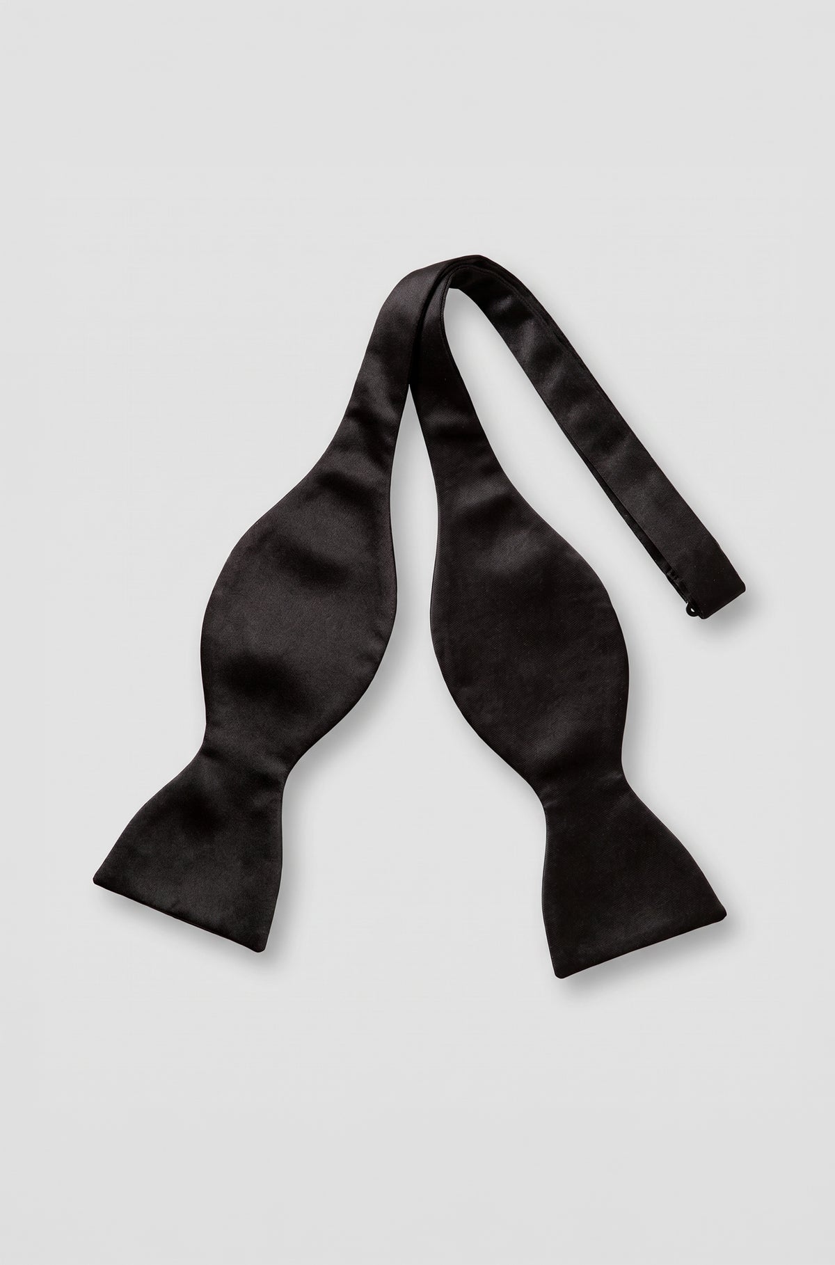 Pure Silk Self-Tie Bow Tie – Black
